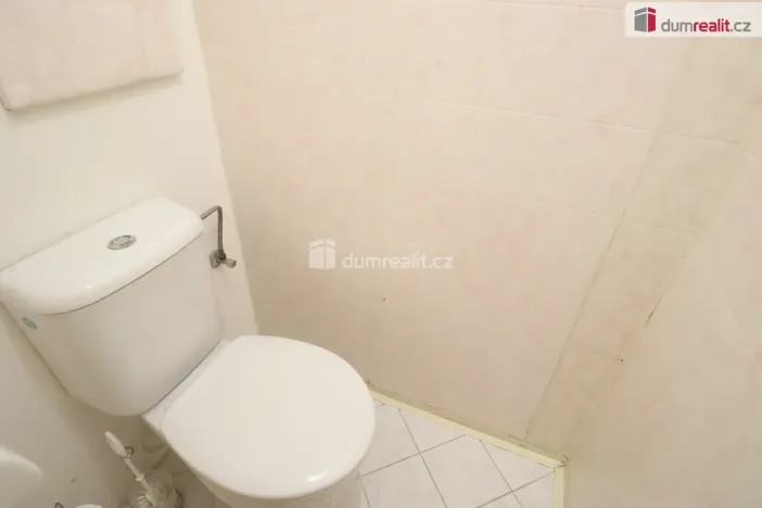 Pronájem bytu 2+1, Karlovy Vary - Drahovice, Východní, 60 m2