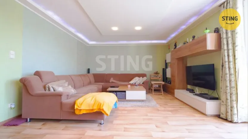 Prodej rodinného domu, Holasovice - Štemplovec, 295 m2