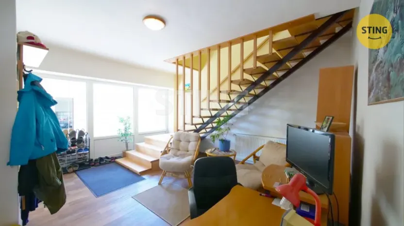 Prodej rodinného domu, Holasovice - Štemplovec, 295 m2