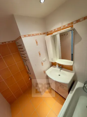 Pronájem bytu 3+kk, Kladno, Švýcarská, 76 m2