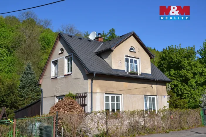 Prodej rodinného domu, Broumov - Olivětín, třída Soukenická, 140 m2