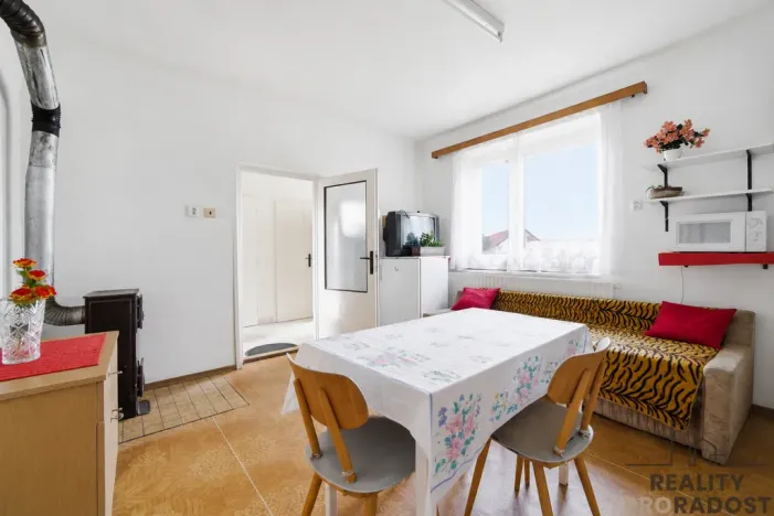 Prodej rodinného domu, Stojice, 82 m2