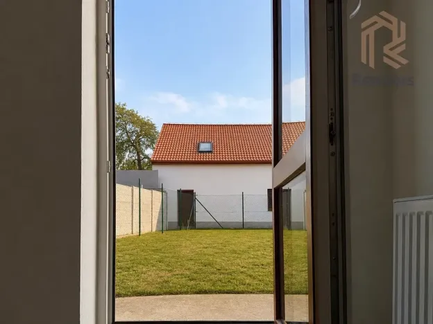 Prodej rodinného domu, Rostoklaty, 145 m2