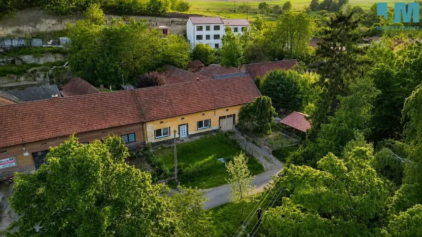 Prodej rodinného domu, Bošovice, U Parku, 148 m2