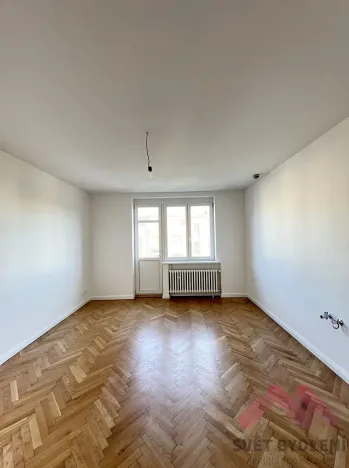 Pronájem bytu 3+kk, Praha - Vršovice, Dukelská, 86 m2