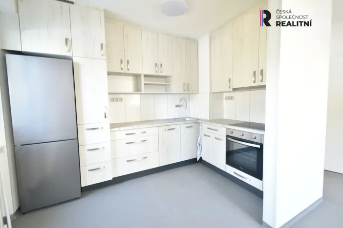 Pronájem bytu 2+1, Zlín - Příluky, Pod Mlýnem, 79 m2