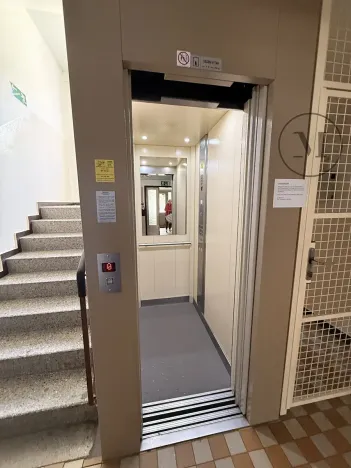 Pronájem bytu 2+kk, České Budějovice, J. Opletala, 38 m2