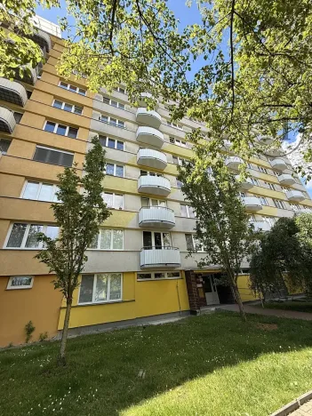 Pronájem bytu 2+kk, České Budějovice, J. Opletala, 38 m2