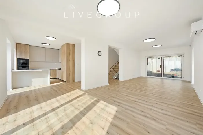 Prodej rodinného domu, Němčičky, 183 m2