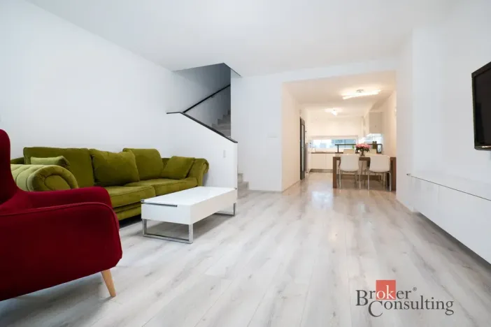 Pronájem rodinného domu, Praha - Dolní Měcholupy, Rothmayerova, 155 m2