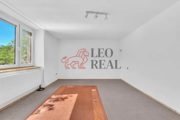Prodej bytu 1+1, Nové Město nad Metují, Pod Výrovem, 42 m2