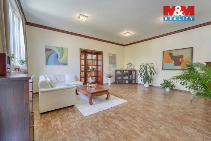 Prodej rodinného domu, Chodová Planá, Pivovarská, 254 m2