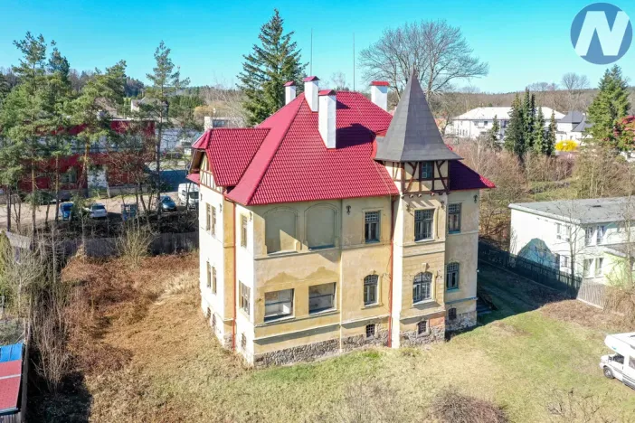 Prodej komerční nemovitosti, Holoubkov, 812 m2