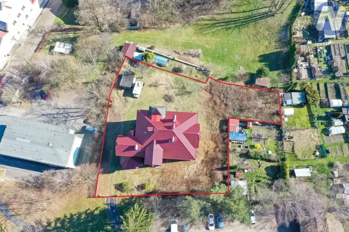 Prodej komerční nemovitosti, Holoubkov, 812 m2