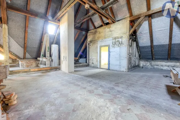 Prodej komerční nemovitosti, Holoubkov, 812 m2