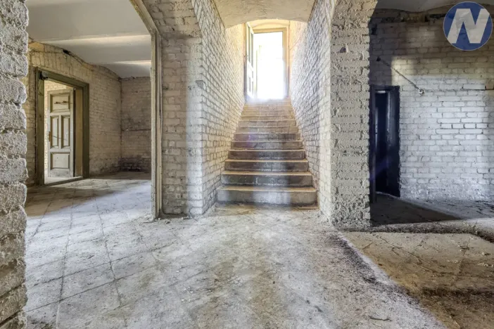 Prodej komerční nemovitosti, Holoubkov, 812 m2