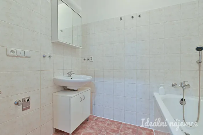Pronájem bytu 2+1, Brno, bratří Žůrků, 54 m2