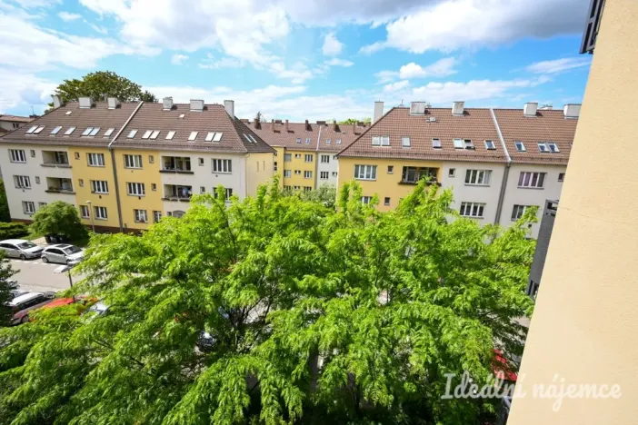 Pronájem bytu 2+1, Brno, bratří Žůrků, 54 m2