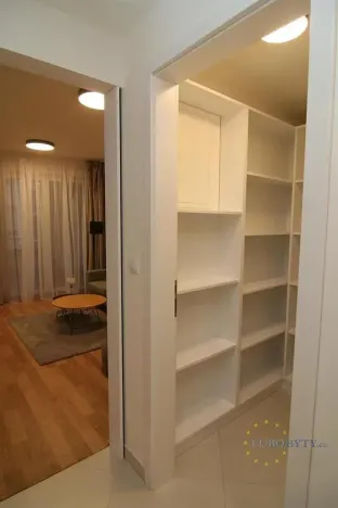 Pronájem bytu 2+kk, Praha - Kamýk, Kramperova, 64 m2