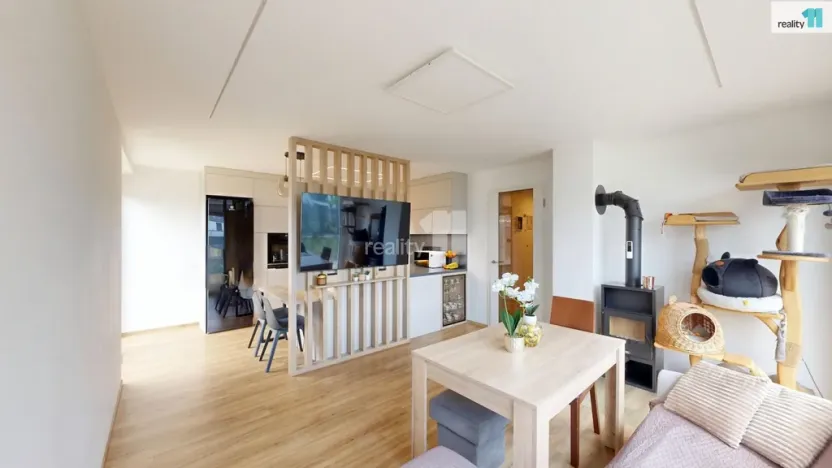 Prodej rodinného domu, Veleň, U Sluh, 150 m2