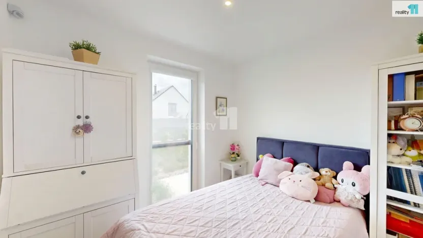 Prodej rodinného domu, Veleň, U Sluh, 150 m2