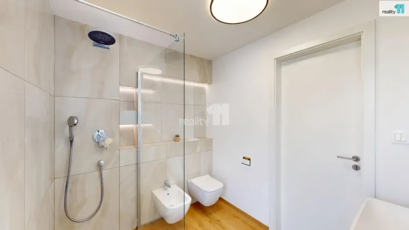 Prodej rodinného domu, Veleň, U Sluh, 150 m2