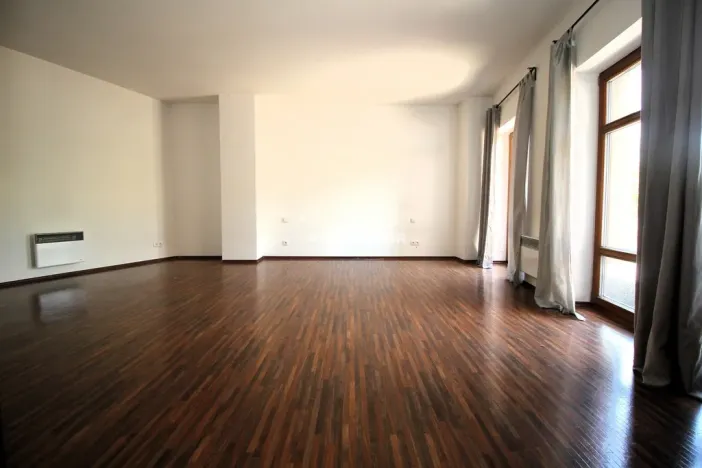 Pronájem bytu 1+kk, Mělník, náměstí Míru, 42 m2