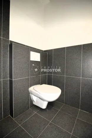 Pronájem bytu 1+kk, Mělník, náměstí Míru, 42 m2