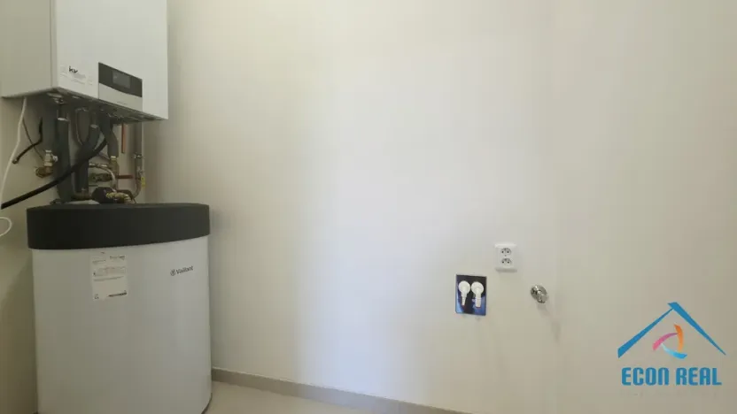 Pronájem obchodního prostoru, Herink, U Kovárny, 92 m2