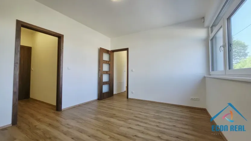Pronájem obchodního prostoru, Herink, U Kovárny, 92 m2