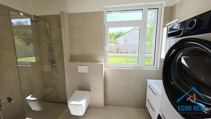 Pronájem obchodního prostoru, Herink, U Kovárny, 92 m2
