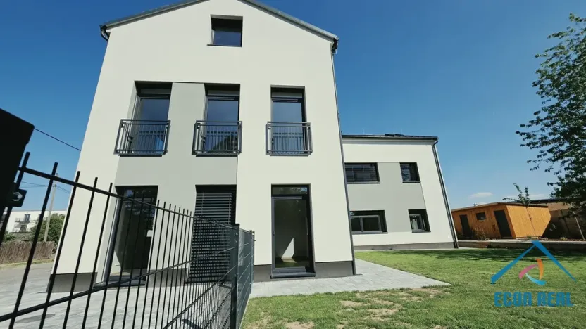 Pronájem obchodního prostoru, Herink, U Kovárny, 92 m2