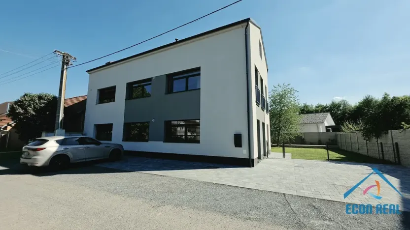 Pronájem obchodního prostoru, Herink, U Kovárny, 92 m2