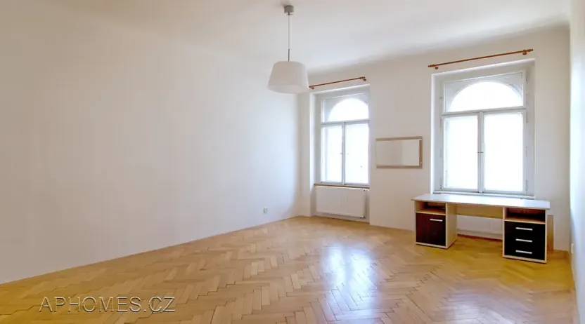 Pronájem bytu 3+1, Praha - Vinohrady, Slezská, 100 m2