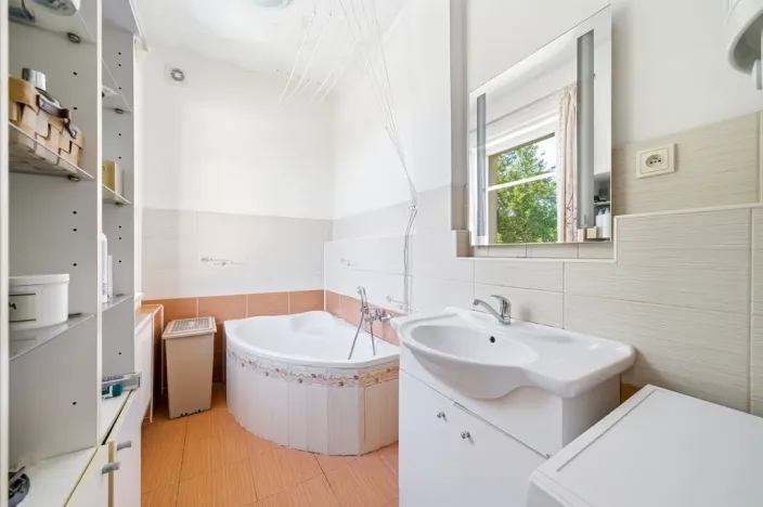 Prodej vícegeneračního domu, Ostrava - Nová Bělá, Zolova, 338 m2