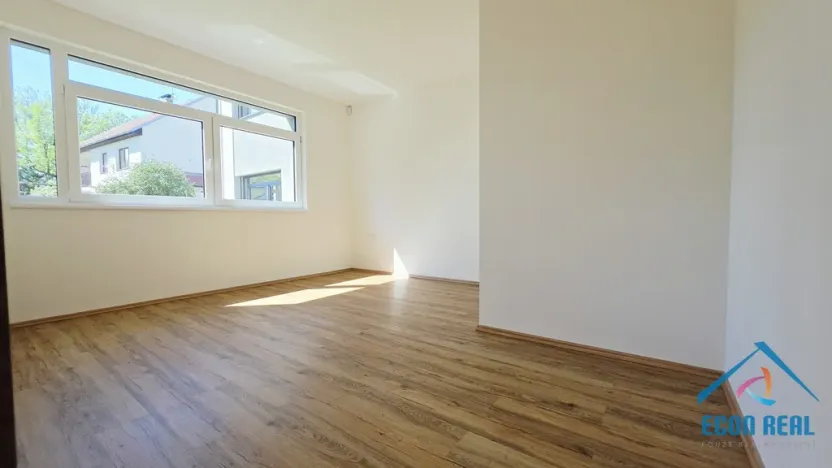 Pronájem kanceláře, Herink, U Kovárny, 55 m2