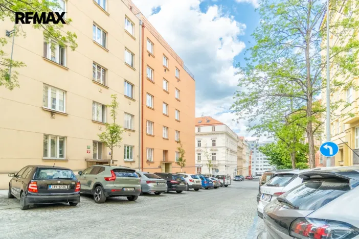 Prodej bytu 1+kk, Praha - Žižkov, Baranova, 34 m2