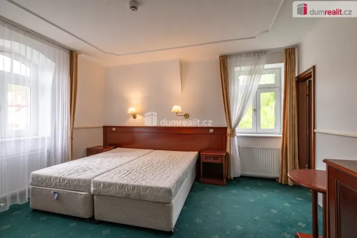 Prodej ubytování, Mariánské Lázně - Úšovice, Zeyerova, 4200 m2