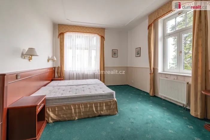 Prodej ubytování, Mariánské Lázně - Úšovice, Zeyerova, 4200 m2