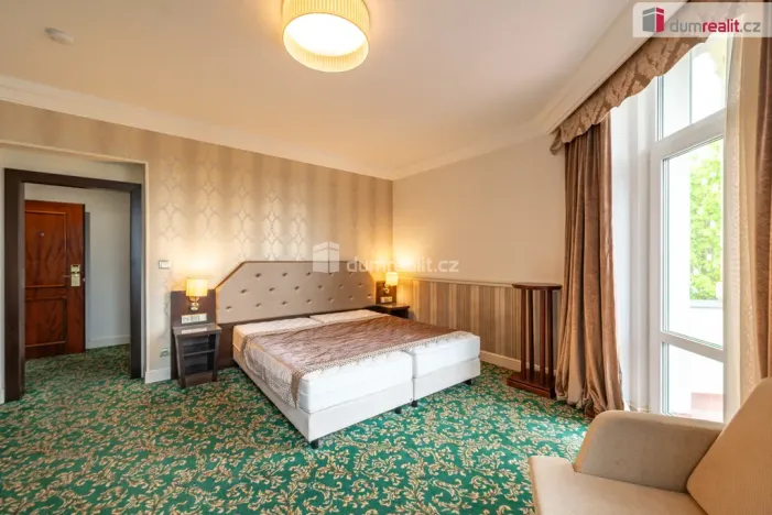 Prodej ubytování, Mariánské Lázně - Úšovice, Zeyerova, 4200 m2