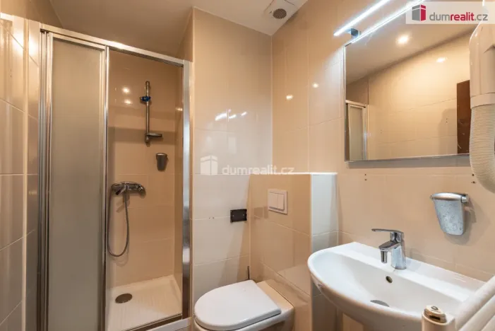 Prodej ubytování, Mariánské Lázně - Úšovice, Zeyerova, 4200 m2