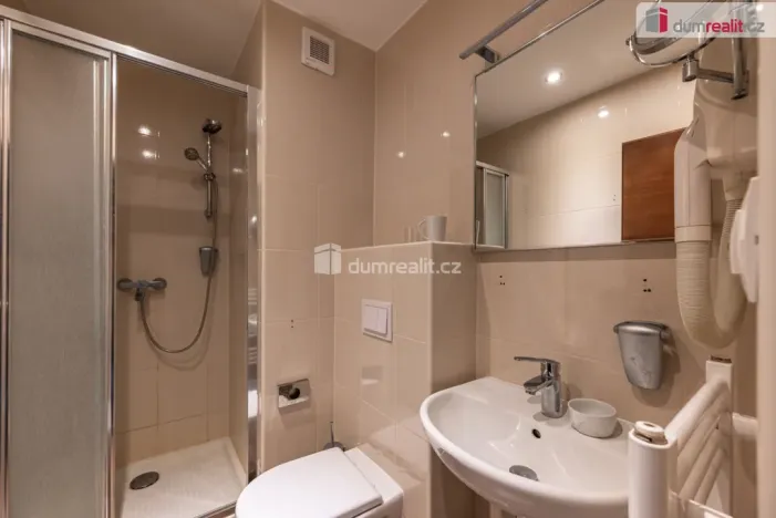 Prodej ubytování, Mariánské Lázně - Úšovice, Zeyerova, 4200 m2