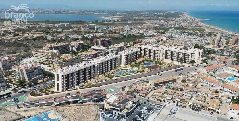 Prodej bytu 3+kk, Torrevieja, Alicante, Španělsko, 65 m2
