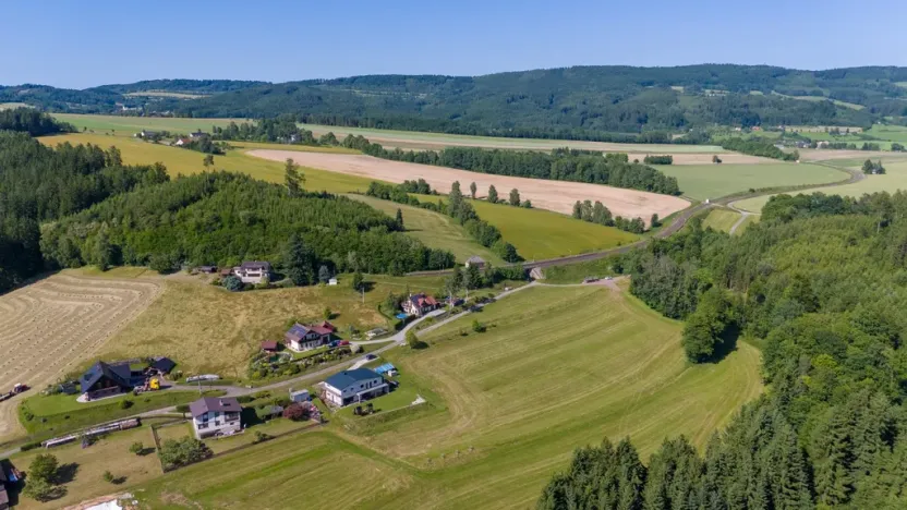Prodej pozemku pro bydlení, Suchovršice, 1380 m2