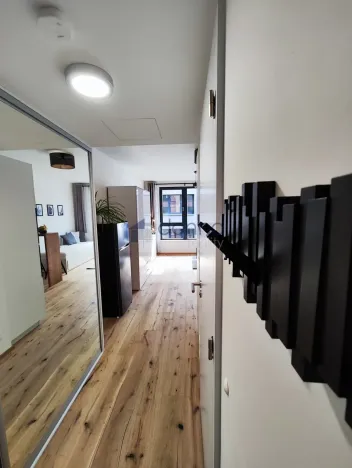 Pronájem bytu 1+kk, Praha, Sokolovská, 28 m2