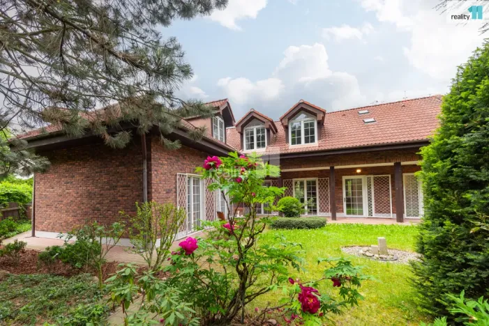 Prodej rodinného domu, Praha - Lhotka, Vzdušná, 420 m2