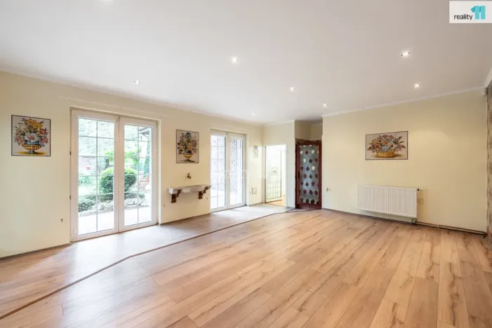 Prodej rodinného domu, Praha - Lhotka, Vzdušná, 420 m2