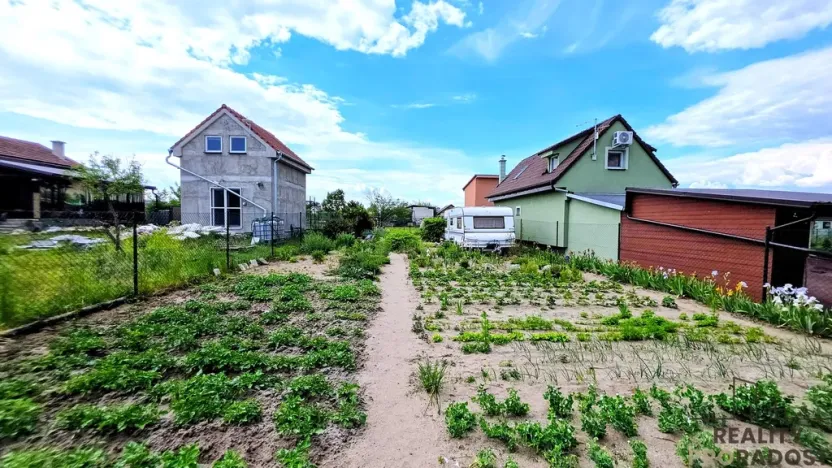 Prodej zahrady, Lužice, 621 m2