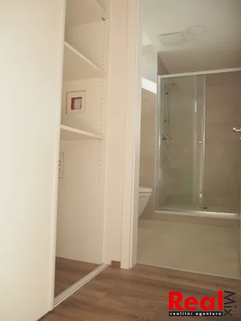 Pronájem bytu 1+kk, Brno - Přízřenice, Moravanská, 34 m2