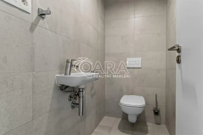 Pronájem bytu 3+kk, Praha - Karlín, Breitfeldova, 76 m2